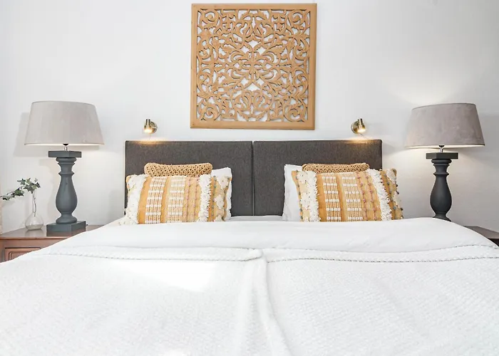 شقة Ma - Elegant With Sea Views