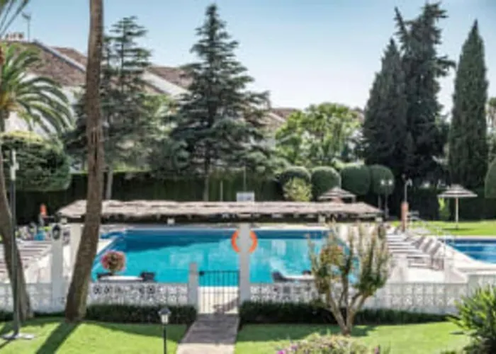 Ma - Elegant With Sea Views